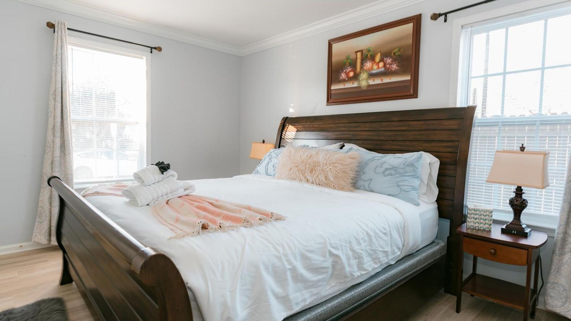Downtown Gem With Fenced Yard, Bbq Grill And Firepit Holiday home Charlotte