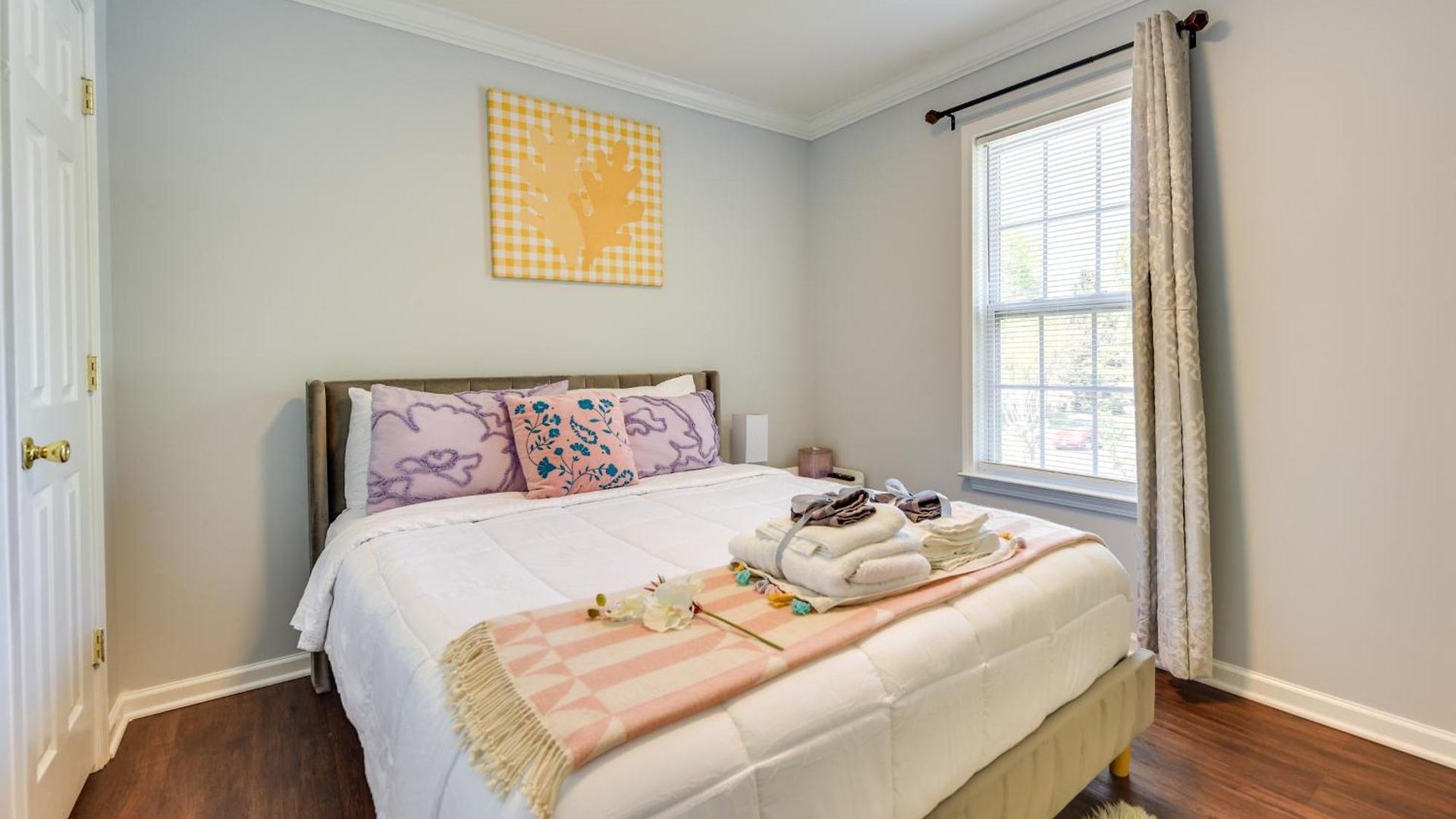 Downtown Gem With Fenced Yard, Bbq Grill And Firepit Holiday home *