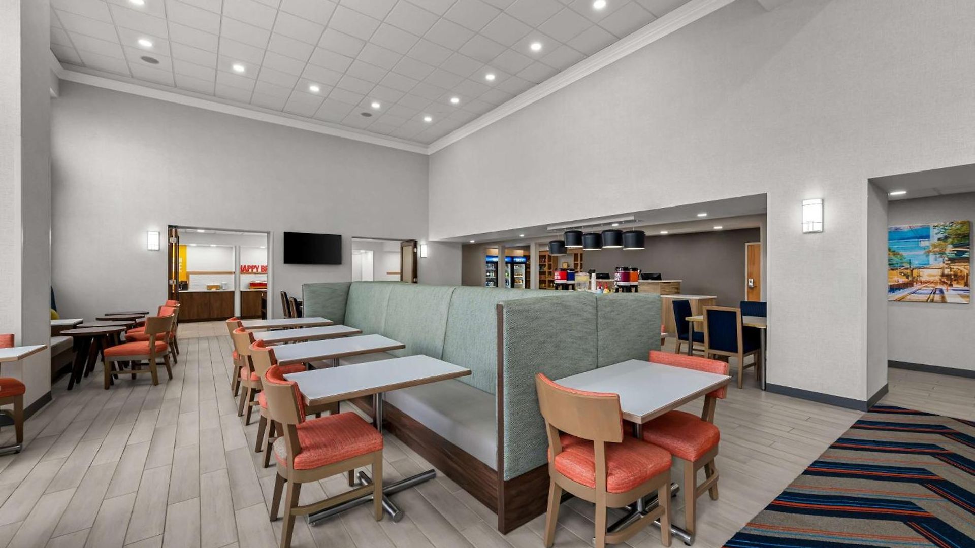 Hampton & Charlotte-airport Hotel 3*