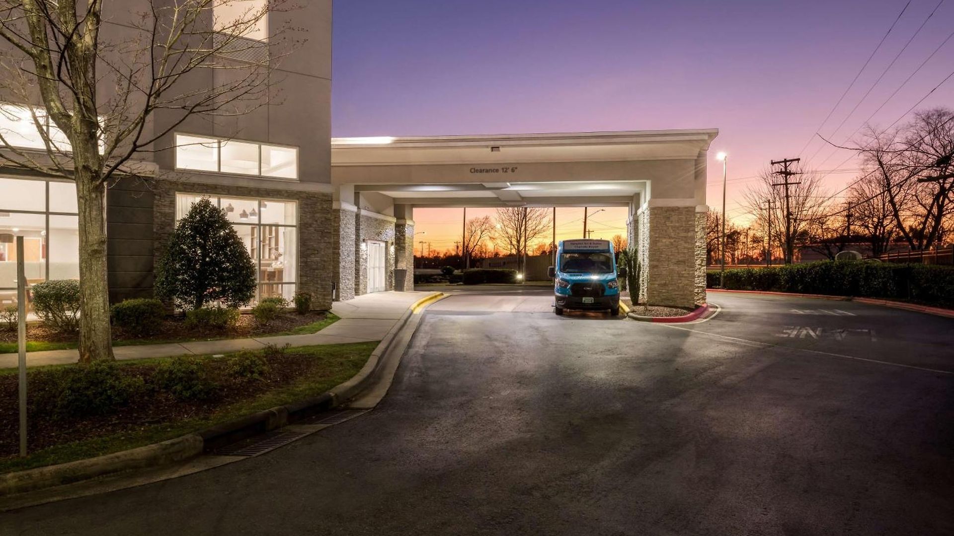 Hotel Hampton & Charlotte-airport