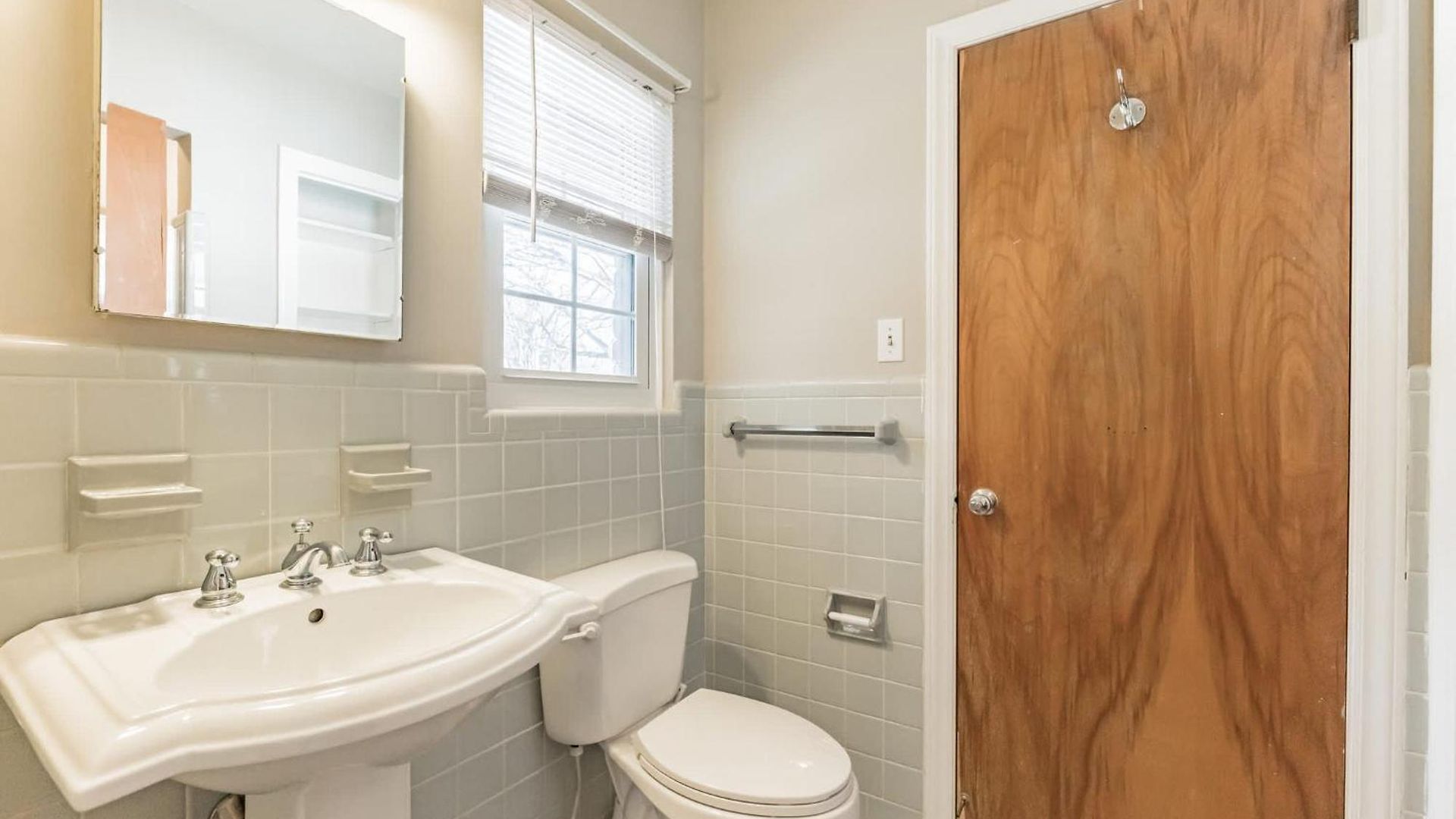 Holiday home 4 Bedroom Ranch In Prime Southpark Backyard And Porch Charlotte