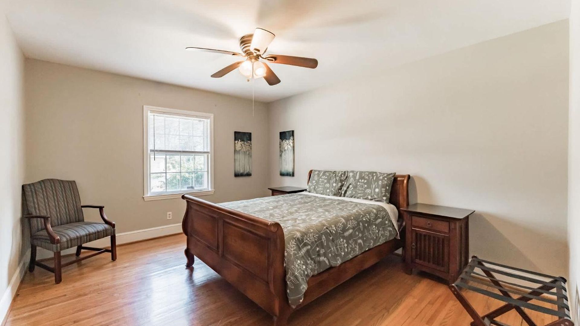 4 Bedroom Ranch In Prime Southpark Backyard And Porch Holiday home Charlotte