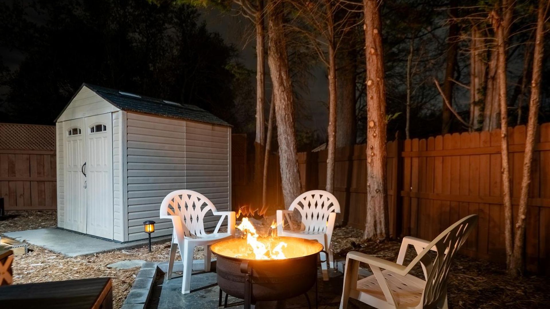 Tropical Oasis With Tiki Bar, Firepit, Seasonal Pool * Charlotte