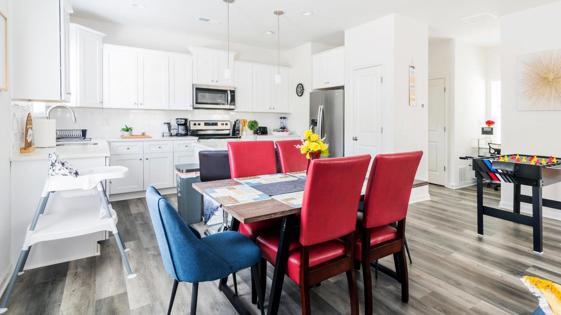 Chic 9 Min To Uptown Hot Tub & Private Yard