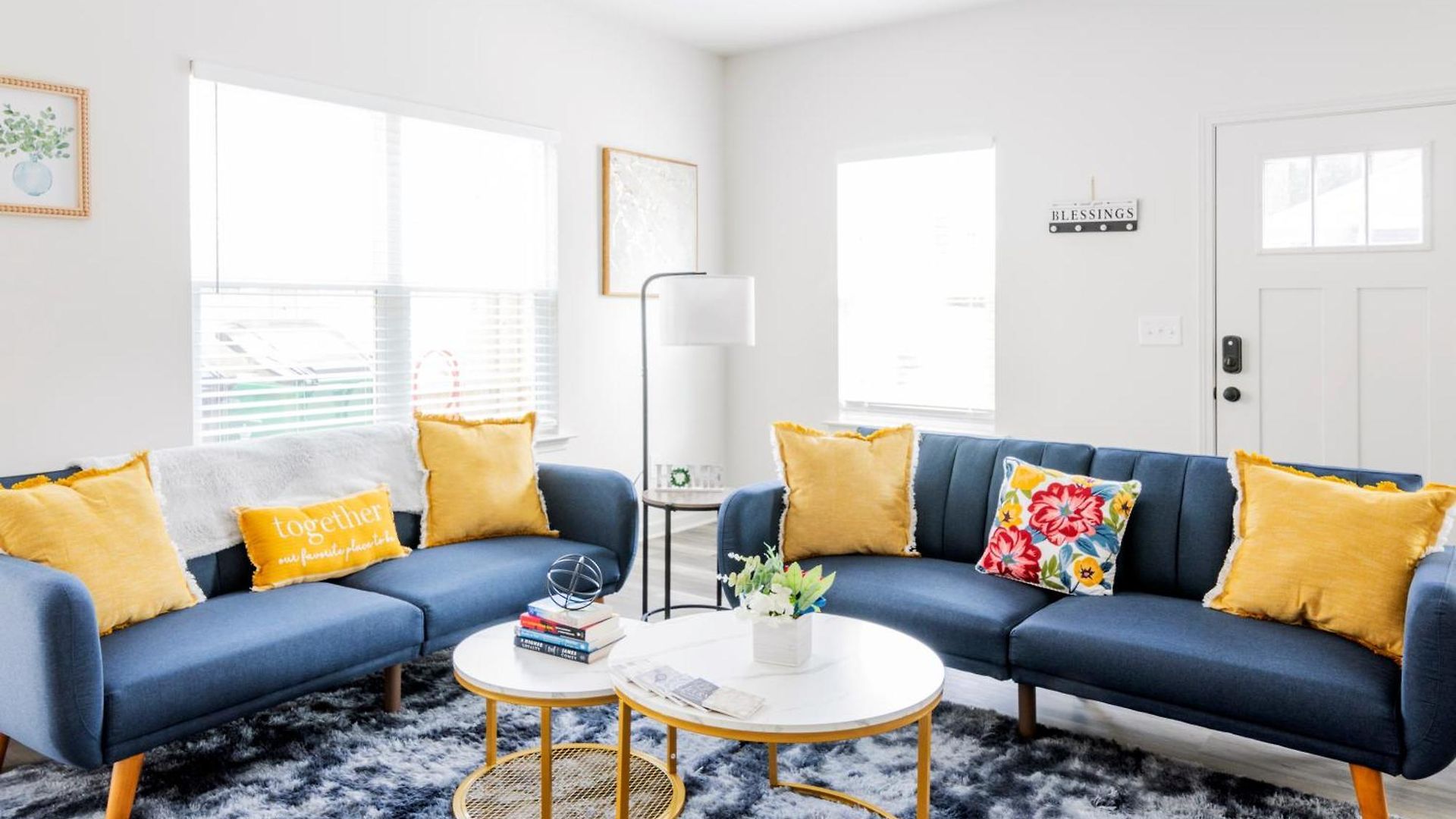 Chic 9 Min To Uptown Hot Tub & Private Yard Holiday home Charlotte