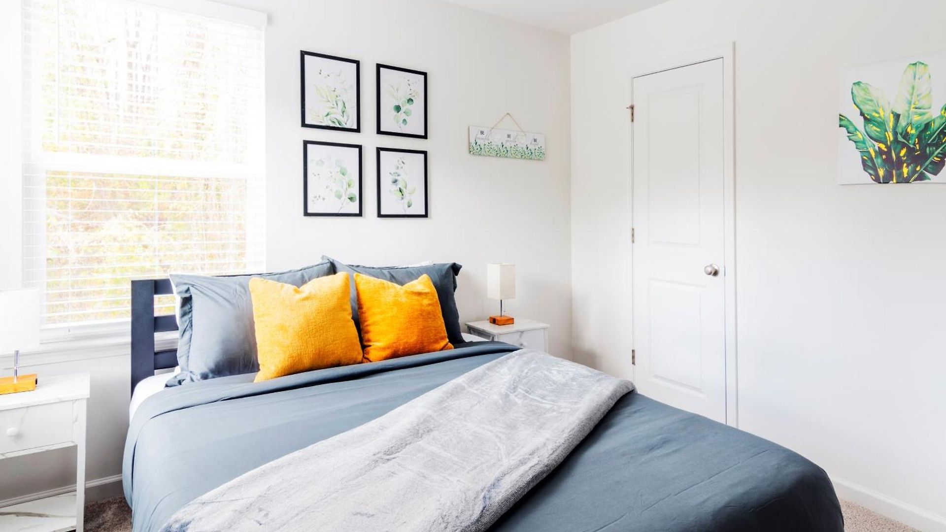 Chic 9 Min To Uptown Hot Tub & Private Yard *
