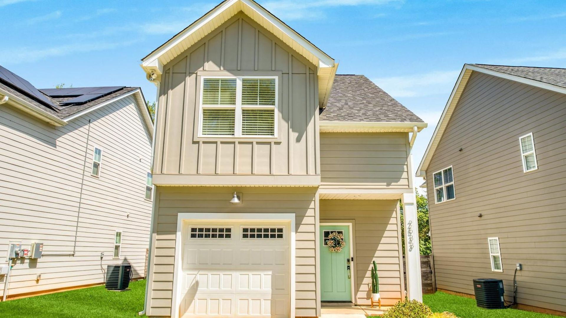 3 Lux King Beds O Game Rm O Fenced Backyard Escape Charlotte
