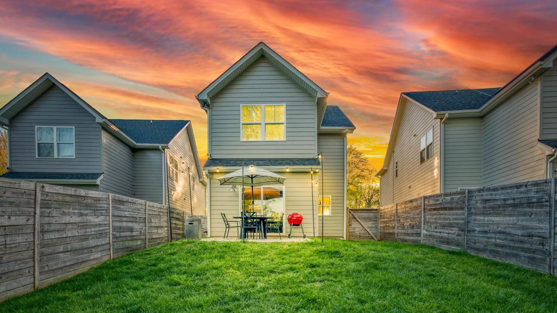 Holiday home 3 Lux King Beds O Game Rm O Fenced Backyard Escape Charlotte