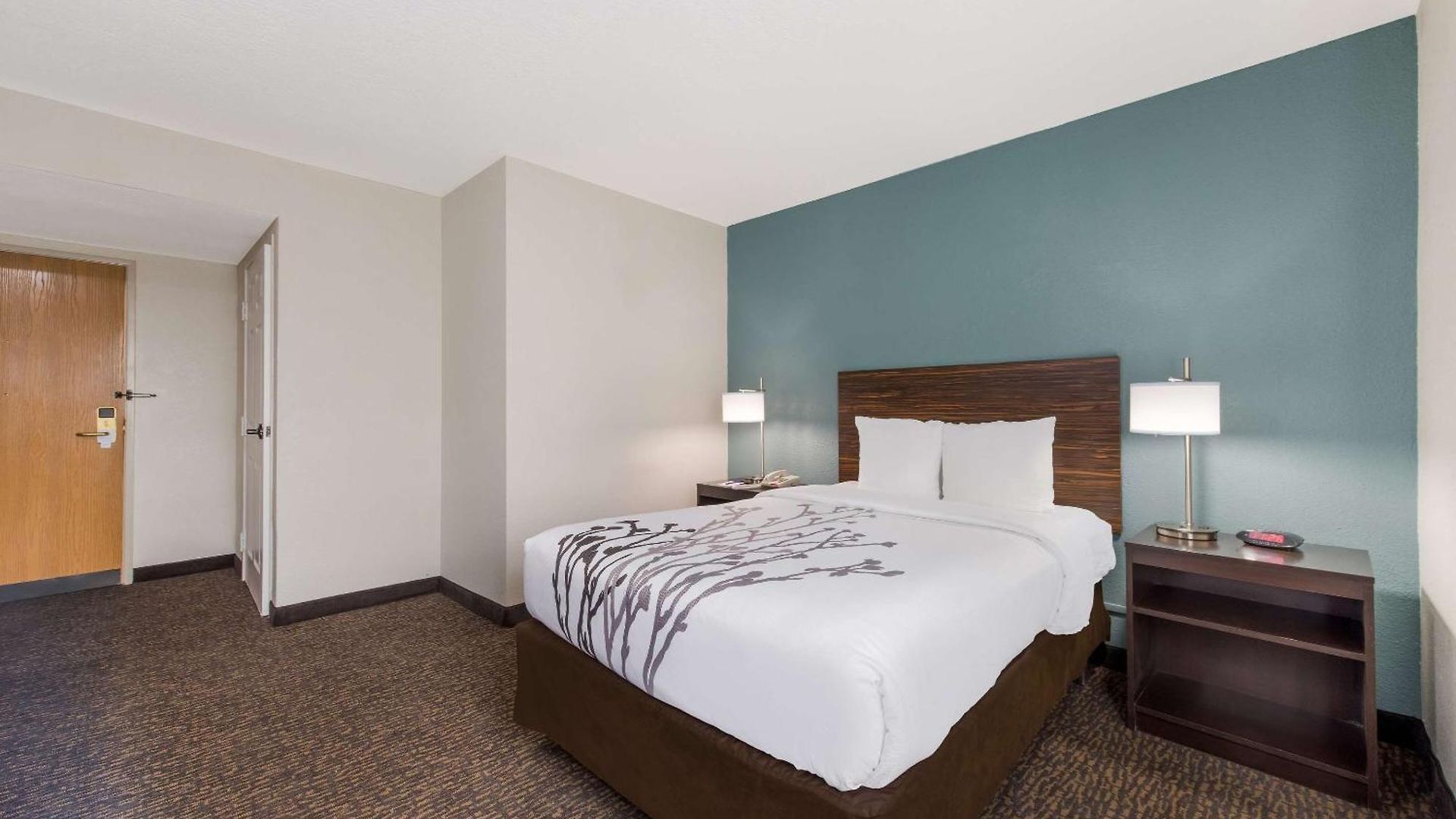 Sleep Northlake 4*