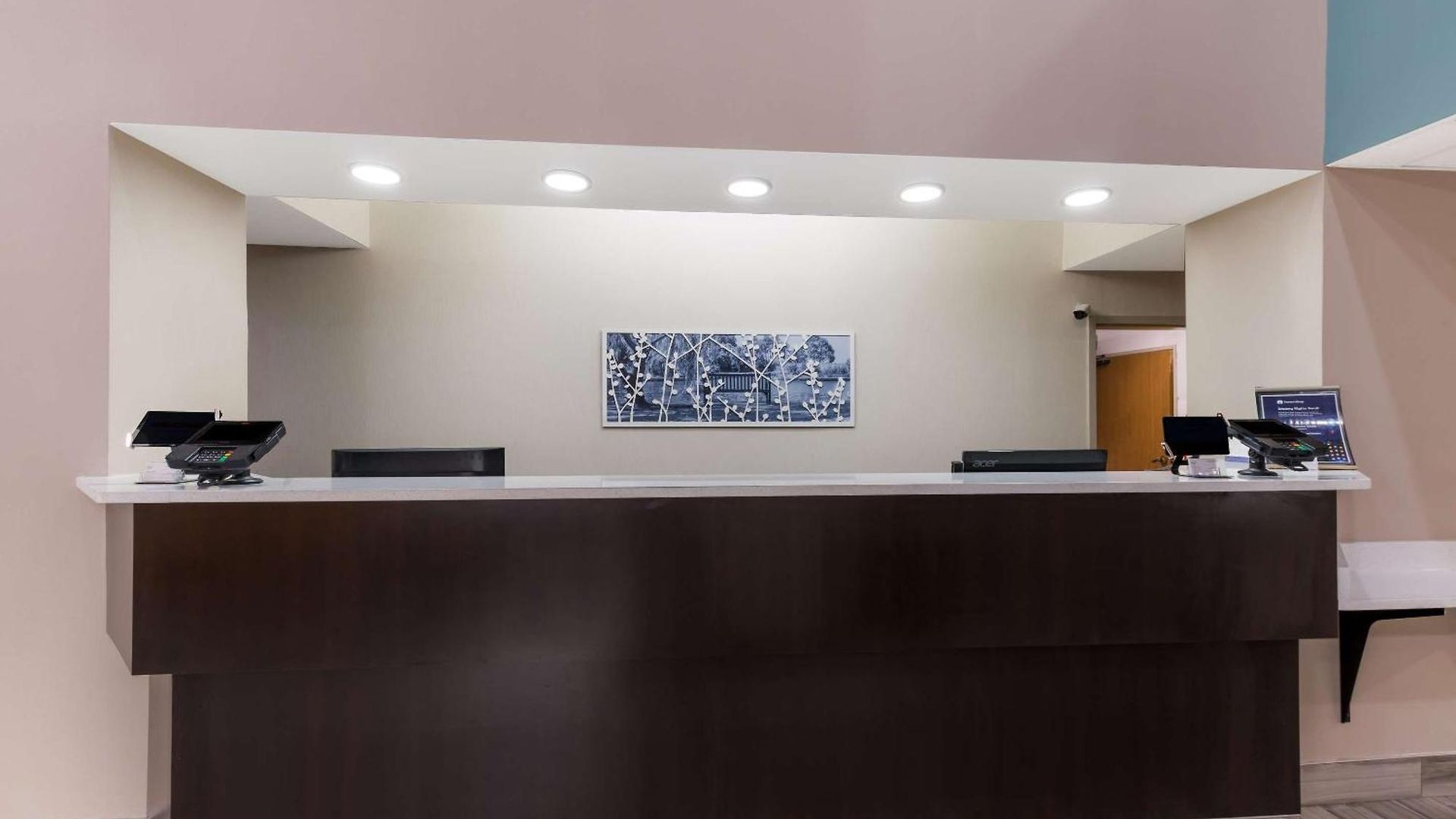 Inn Sleep Northlake Charlotte