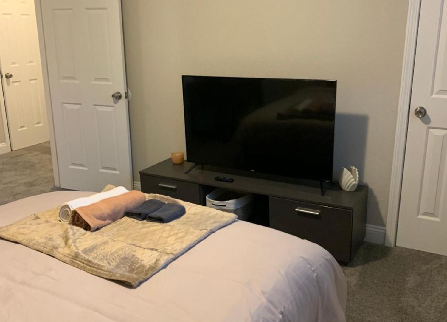 Work Hard Play Harder! Apartment *