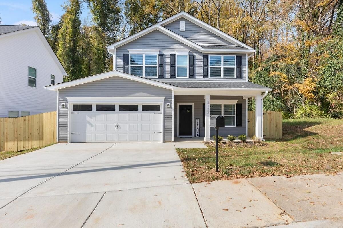 Perfect Getaway Prime Location Game And Hottub * Charlotte