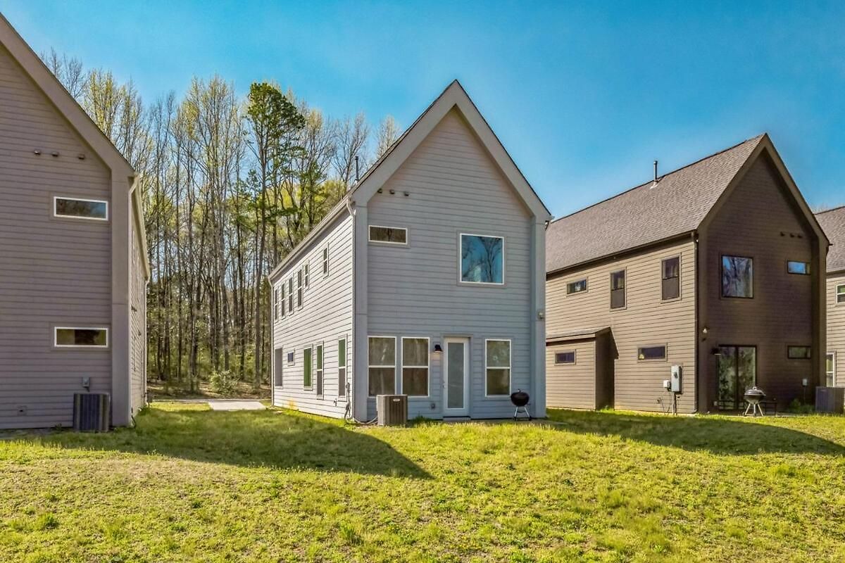 Pooltable-15 Mins To Uptown & Dt-king Bed! * Charlotte