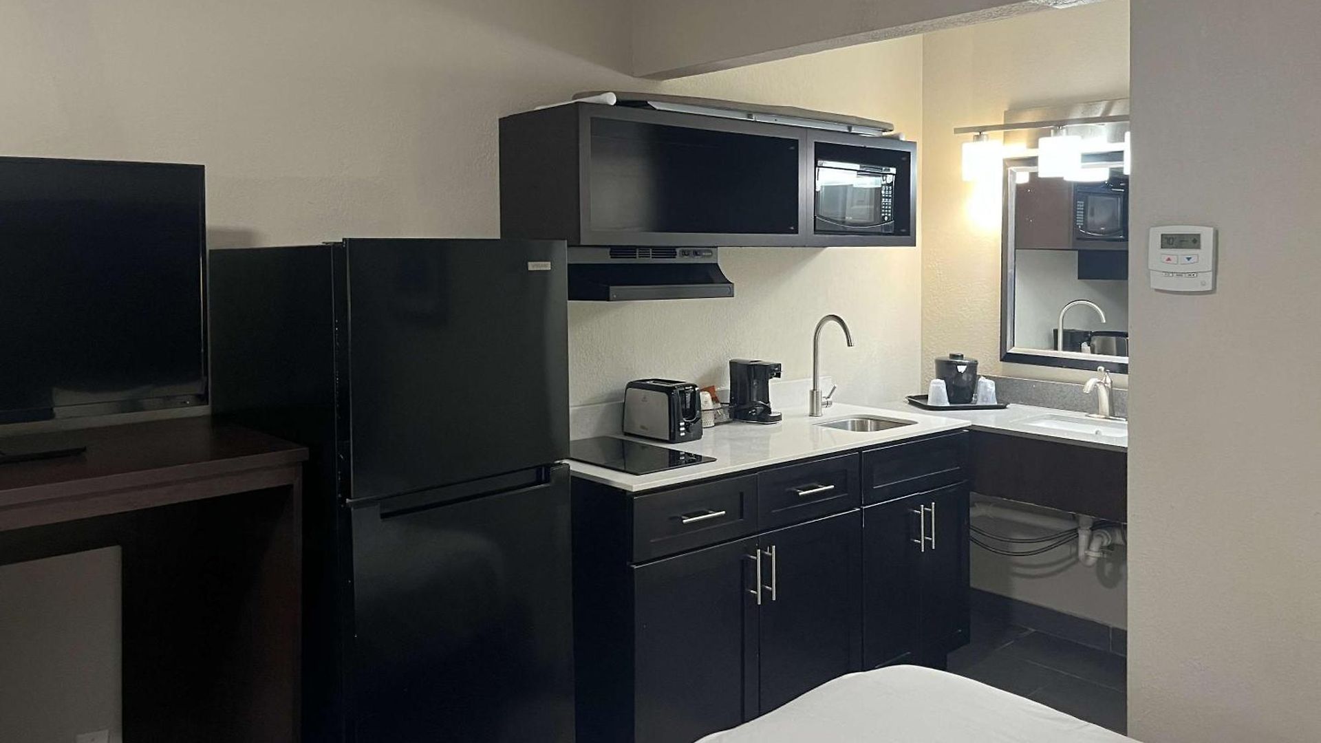Hotel 6 Charlotte, Nc - Airport South 2*