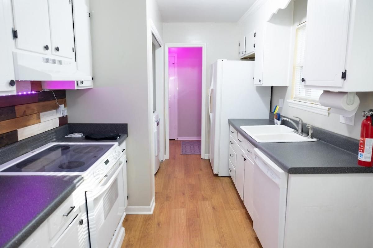 Mins To Hospital Carowinds, Stadium, Amp Ballantyne Holiday home *