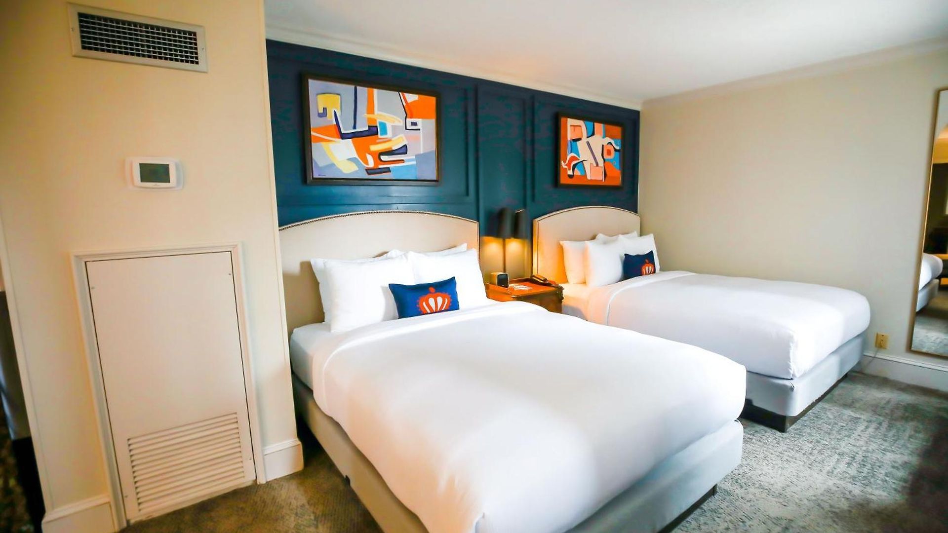 Hotel Dunhill