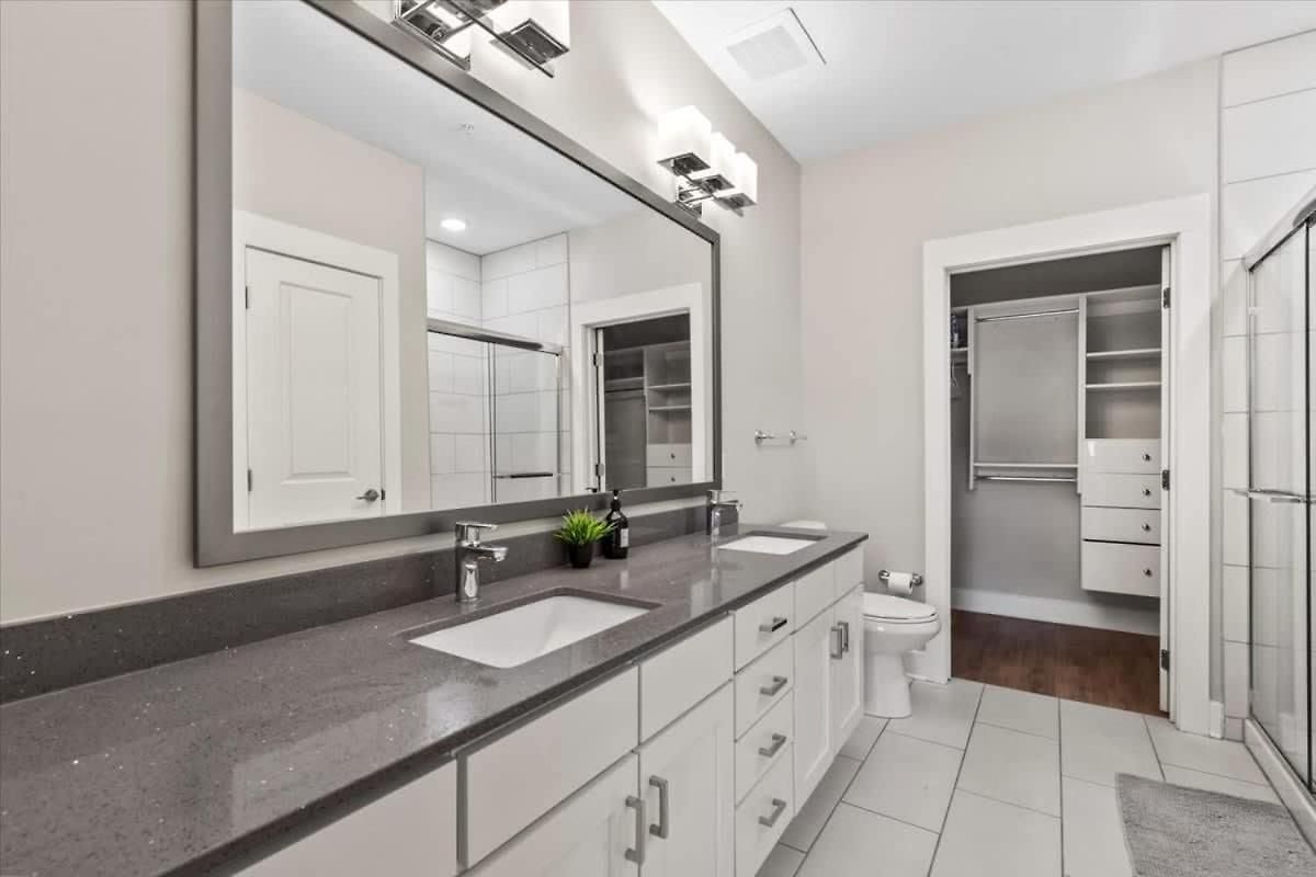 Apartment Luxurious King 3br In Waverly Charlotte!