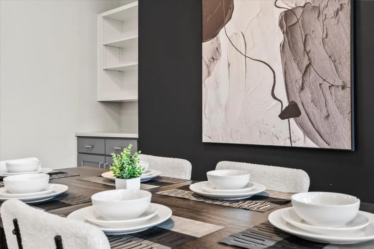 Luxurious King 3br In Waverly Charlotte! Apartment
