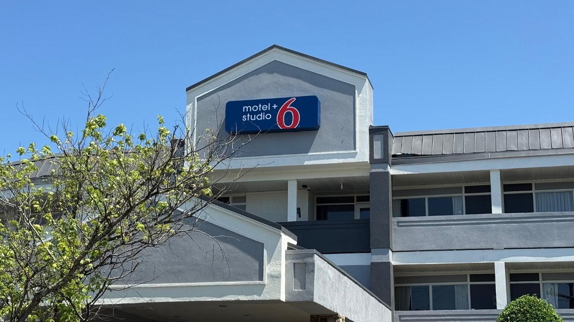 6 Charlotte, Nc - Airport South Hotel 4*