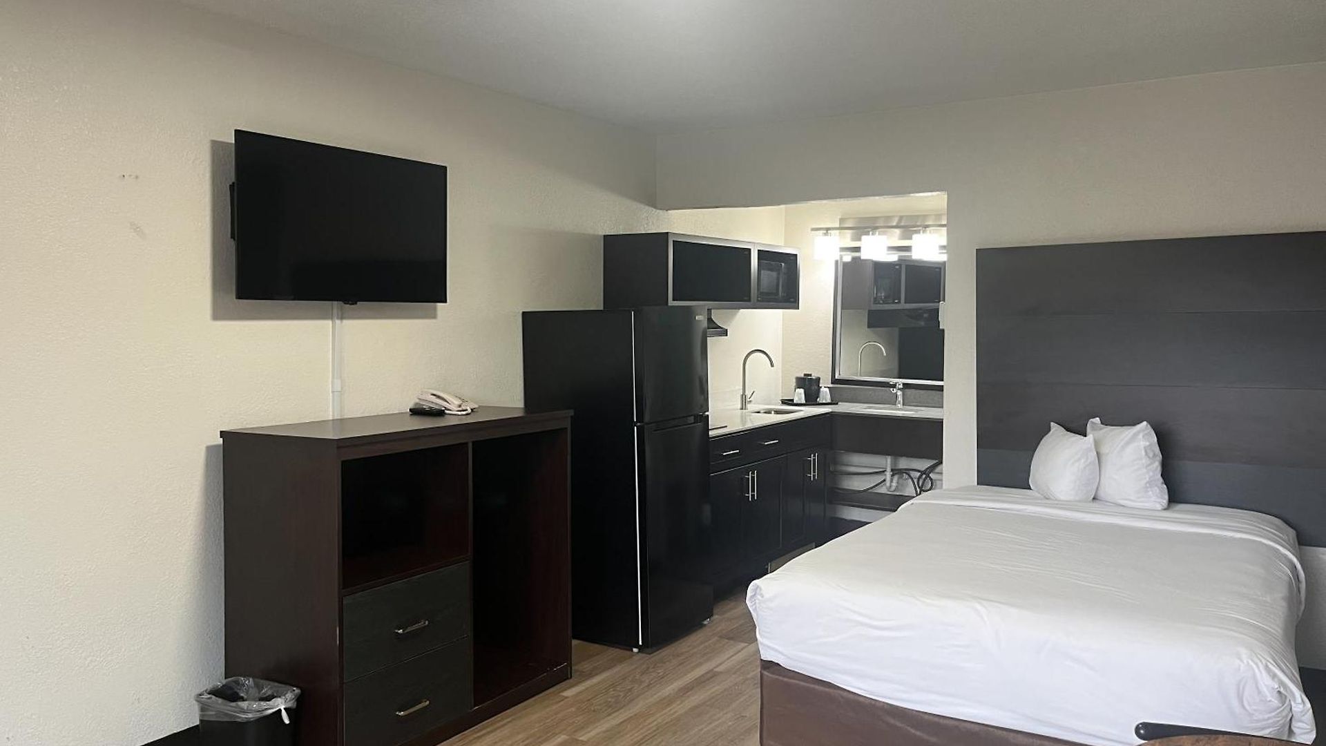 6 Charlotte, Nc - Airport South 4*