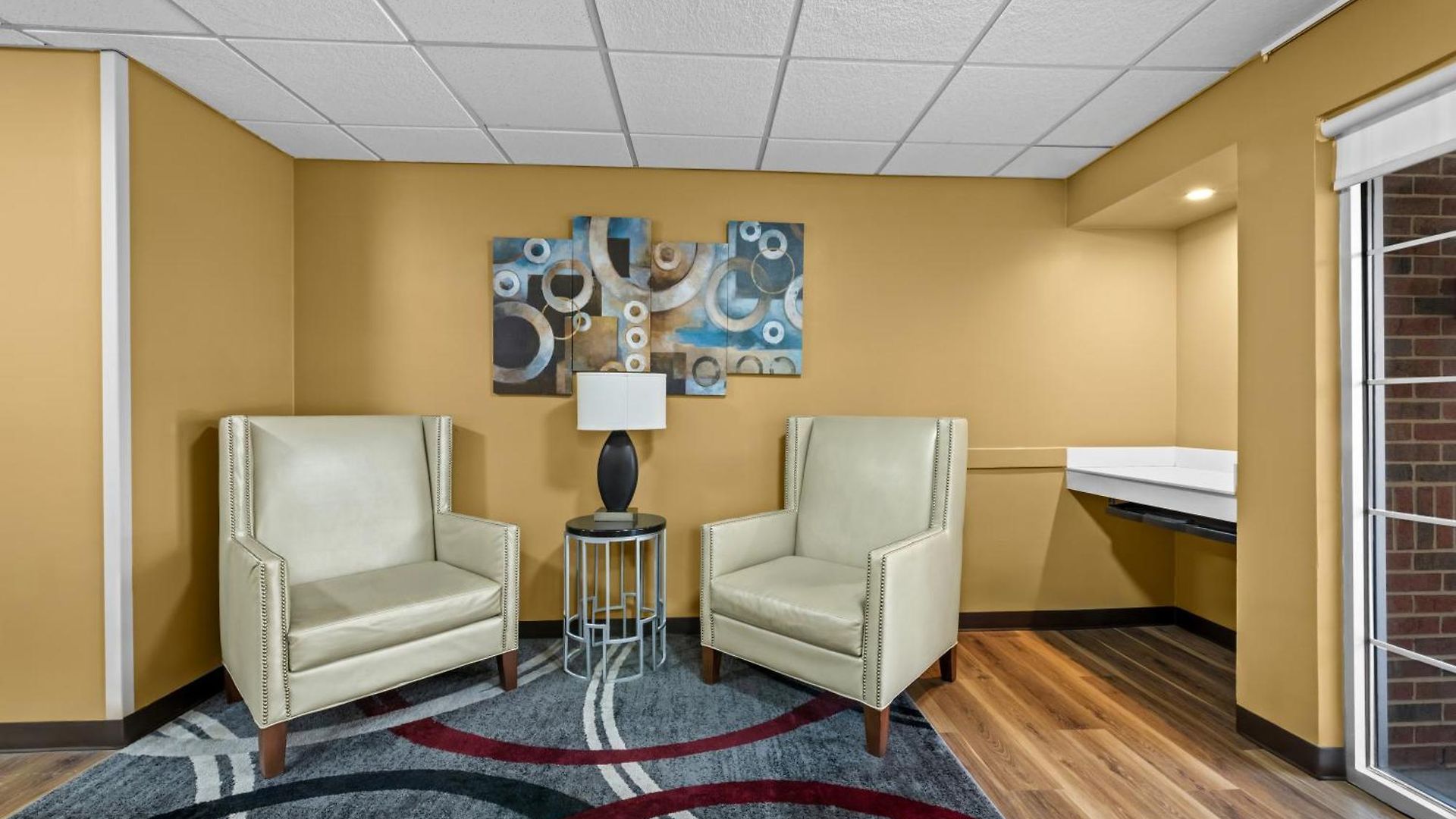 Mainstay - Executive Park Hotel