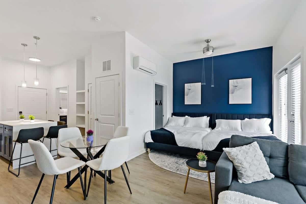 Apartment Chic - 5 Min Dt, Gym, Parking, W-d - Sleeps 6 *