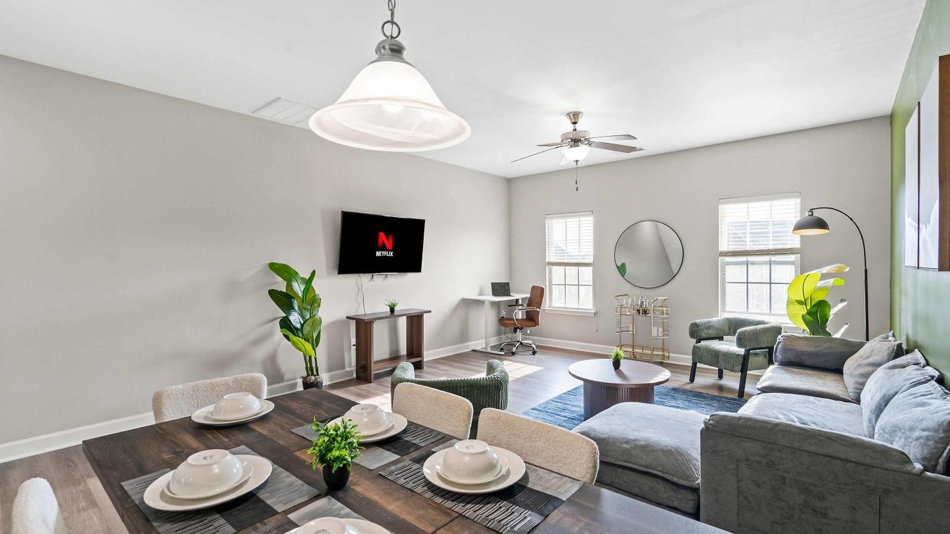 Upscale King 3br Townhouse In Pineville