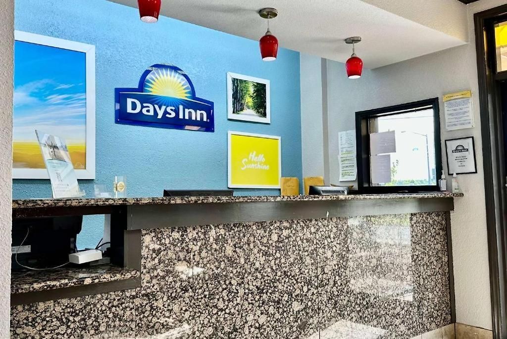 Motel Days By Wyndham Northlake