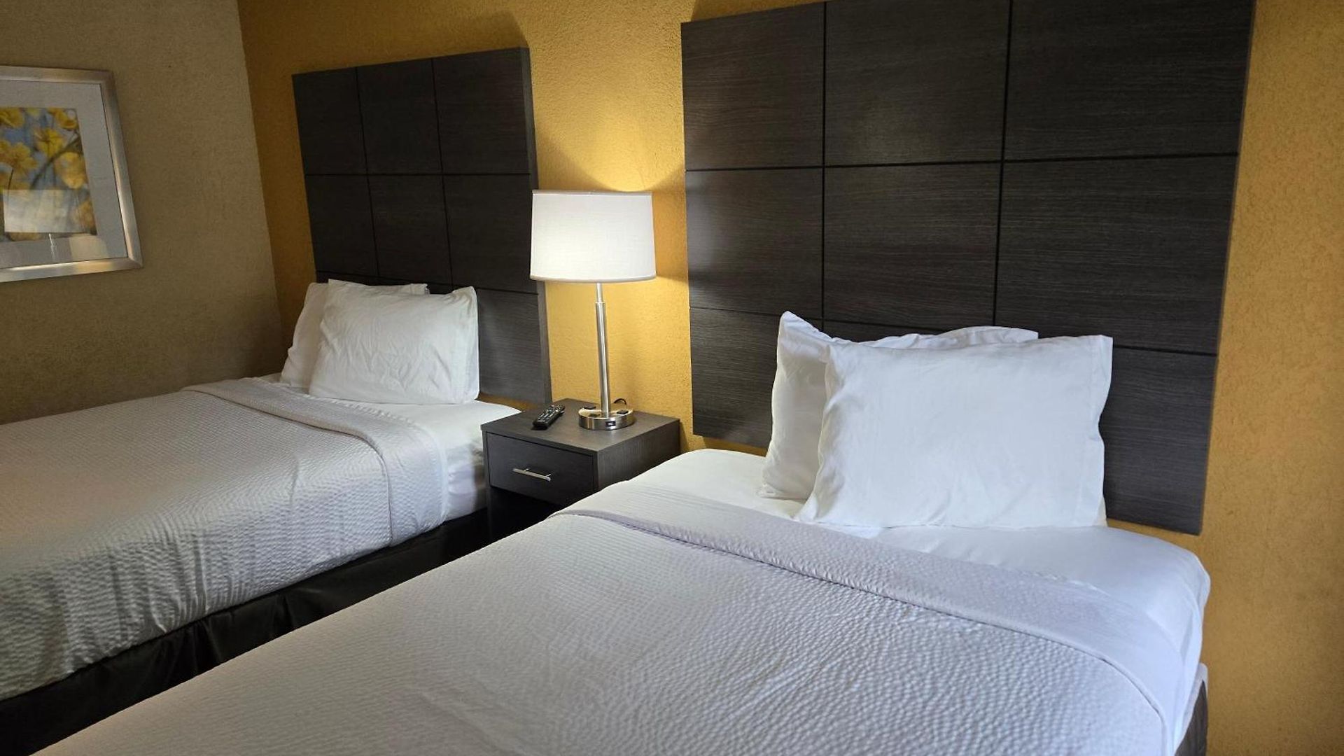 Motel Days By Wyndham Northlake