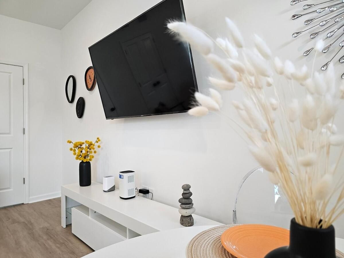 Holiday home Spacious New 3br Near Uptown - Private Baths - Peaceful Charlotte