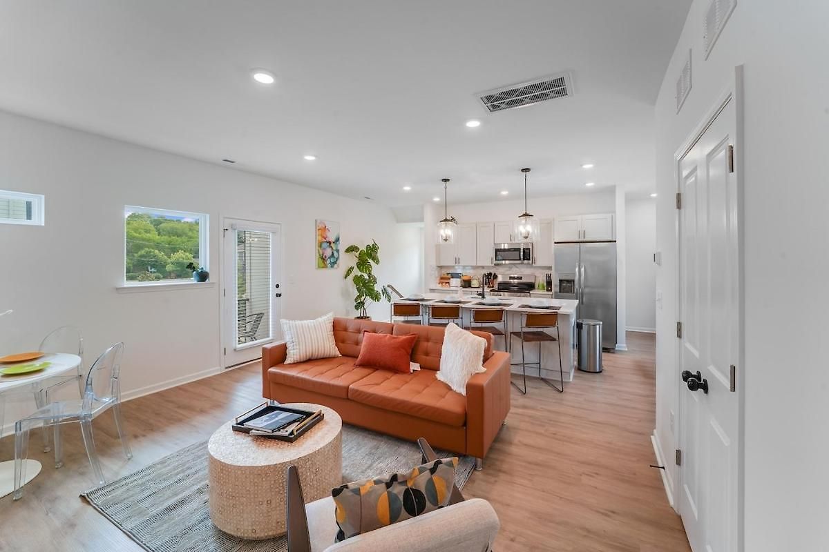Spacious New 3br Near Uptown - Private Baths - Peaceful Holiday home Charlotte