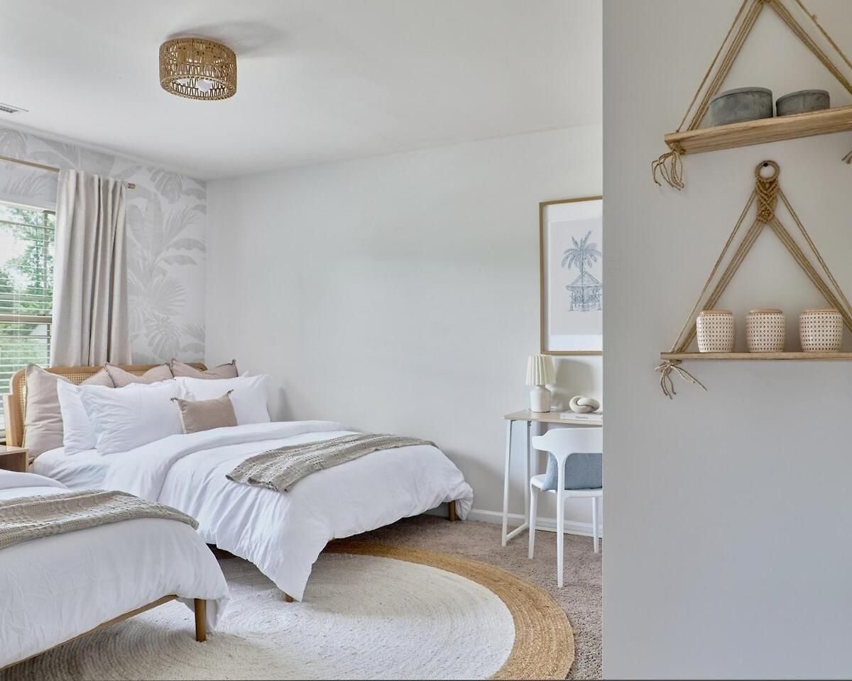 Palm House Luxury Retreat For Families And Corporate