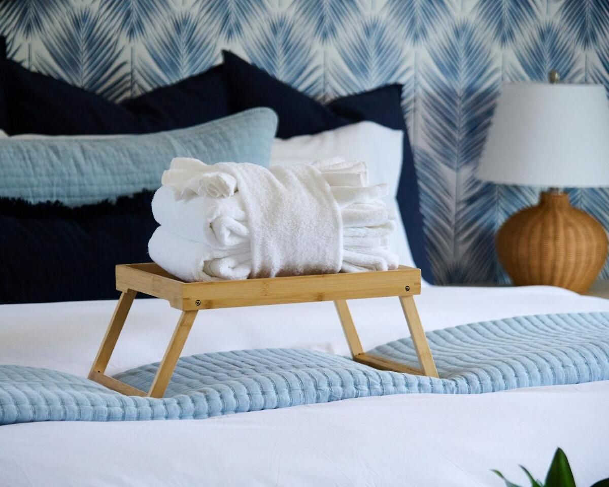 Palm House Luxury Retreat For Families And Corporate Holiday home Charlotte