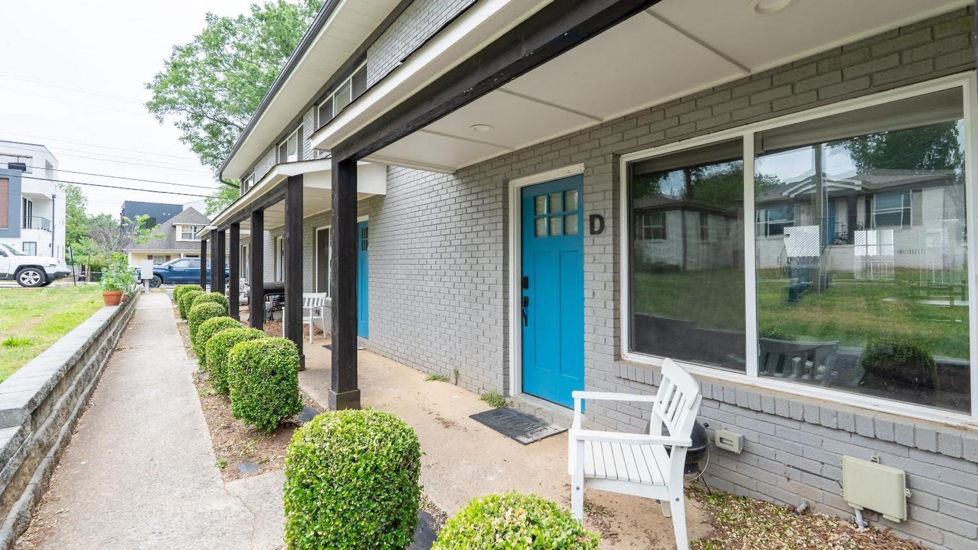 Modern 2br Big Feel | Pets+, Parking+ * Charlotte