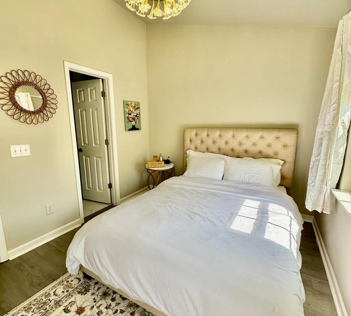 Holiday home Modern Entire 2-bedroom House For 6 Guests At *