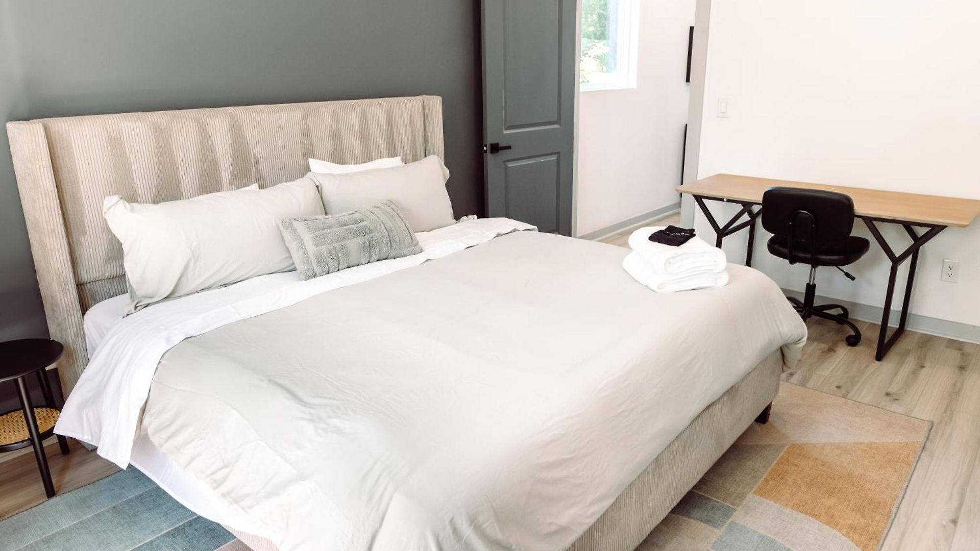 Holiday home Modtrio 3br With Ensuites & Garage Mins To Uptown *
