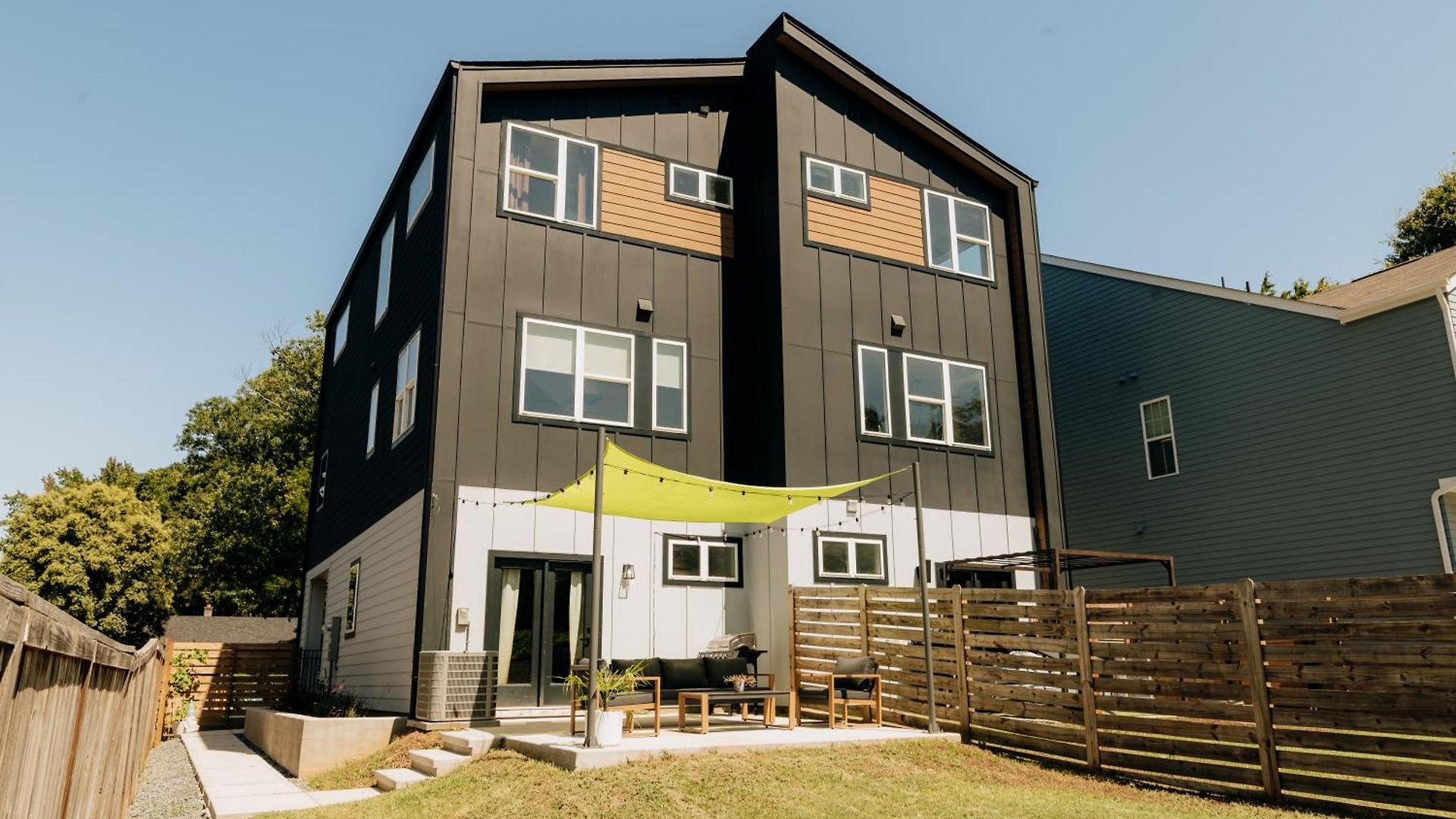 Holiday home Modtrio 3br With Ensuites & Garage Mins To Uptown