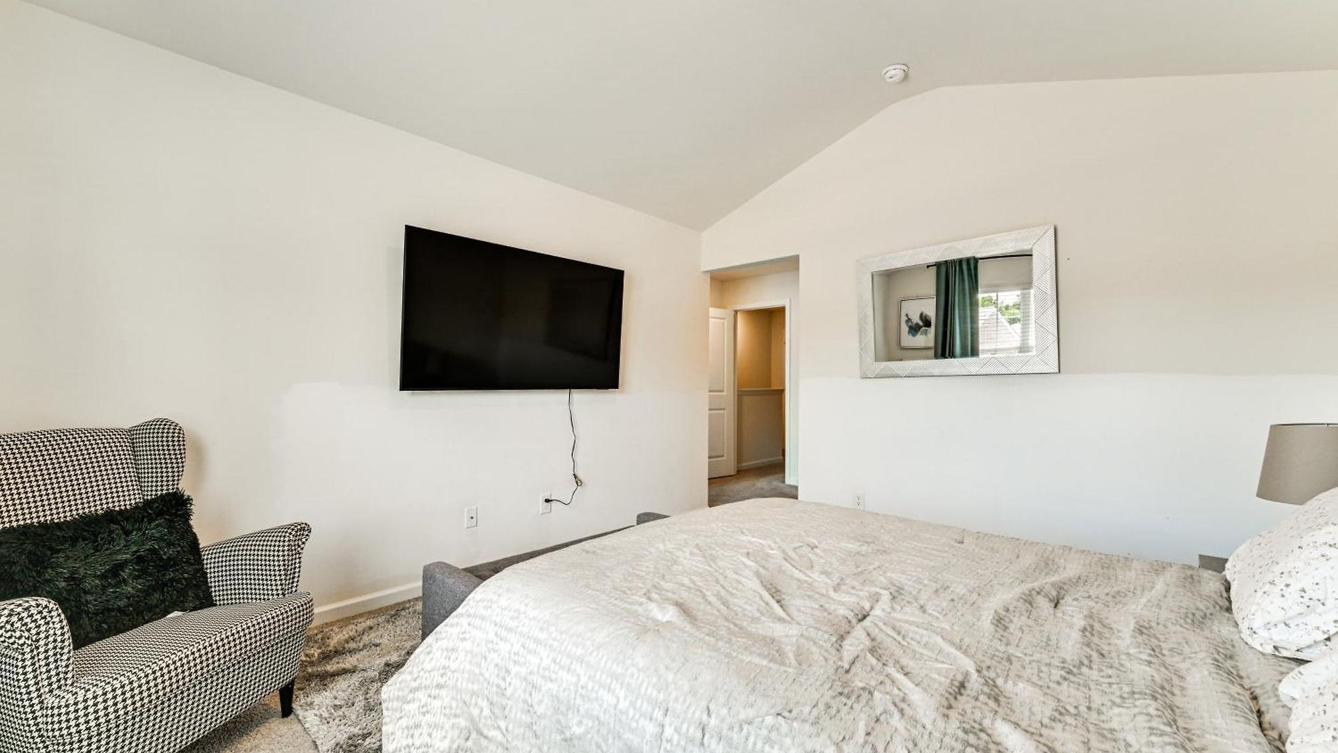 7 Mi To Uptown - Pet-friendly 2-story Townhome! Holiday home
