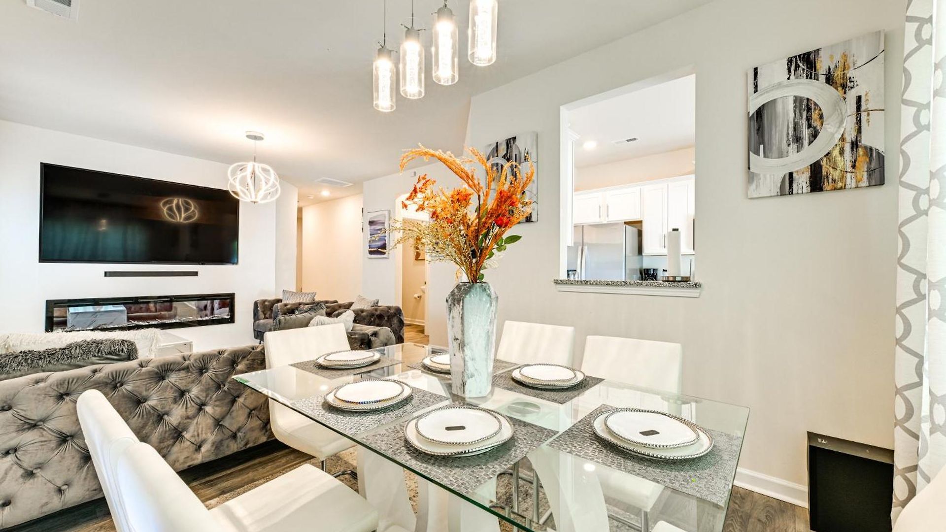 Holiday home 7 Mi To Uptown - Pet-friendly 2-story Townhome!