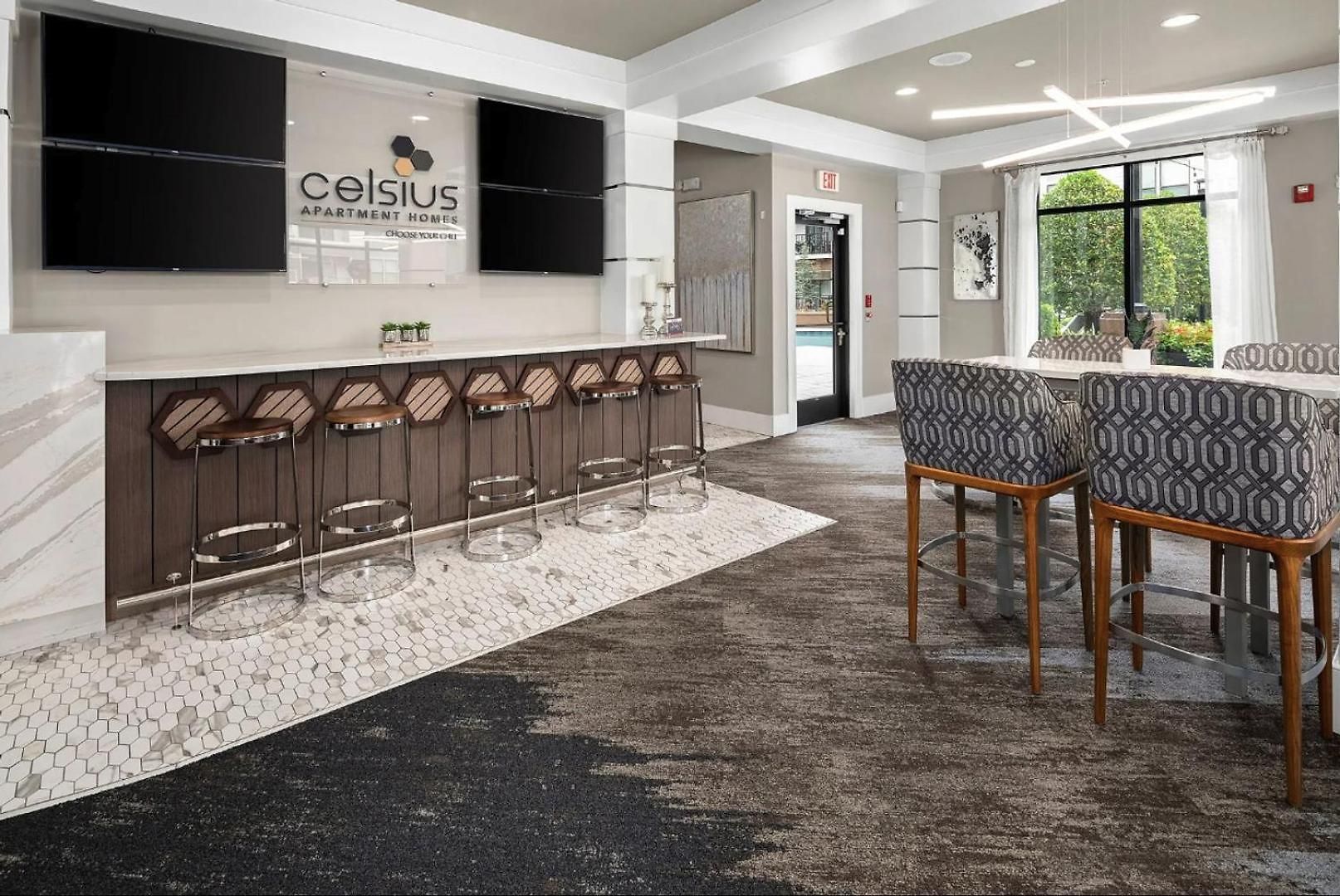 Landing - Celsius Apartment *