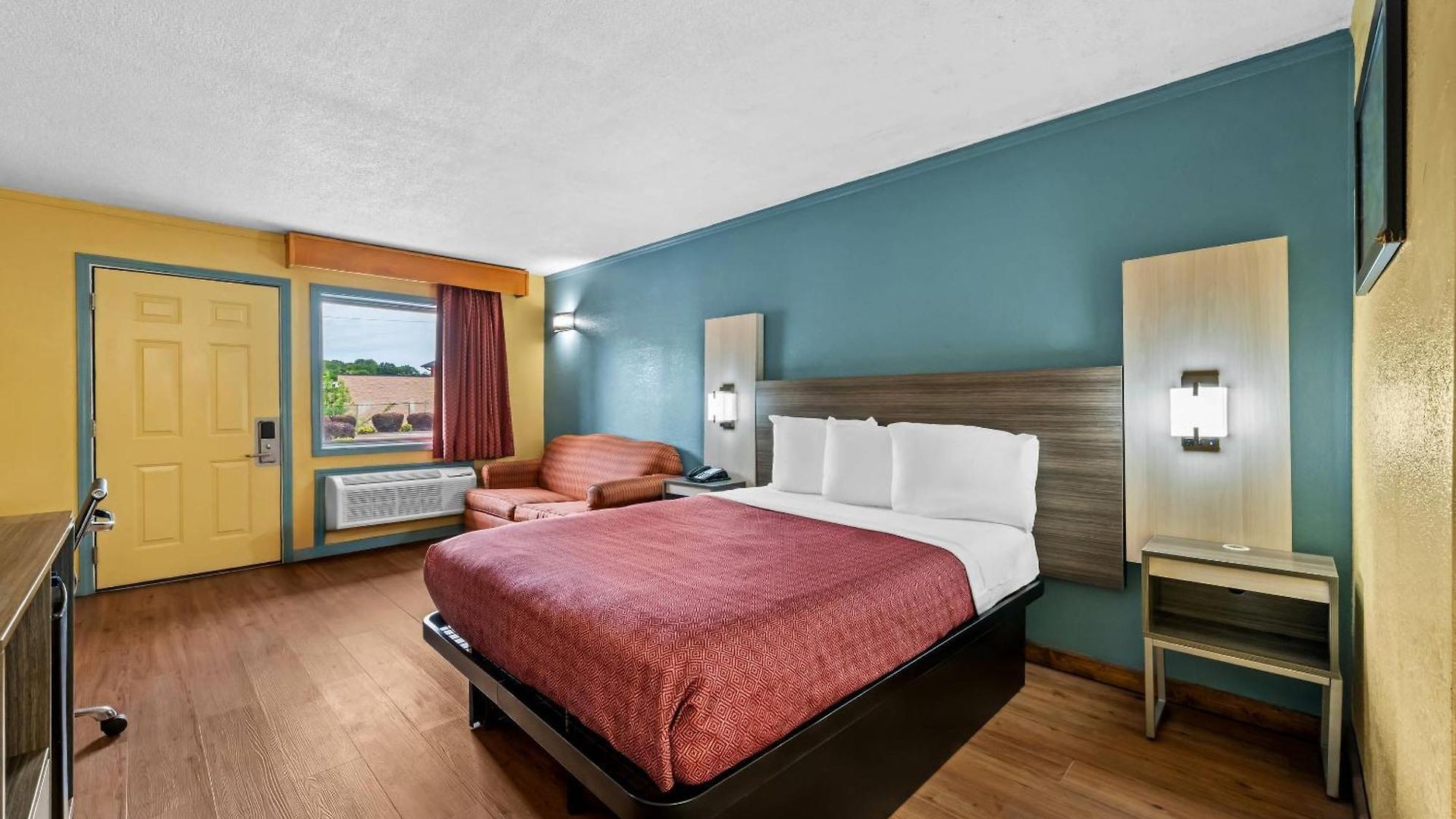 Econo Airport Area Lodge