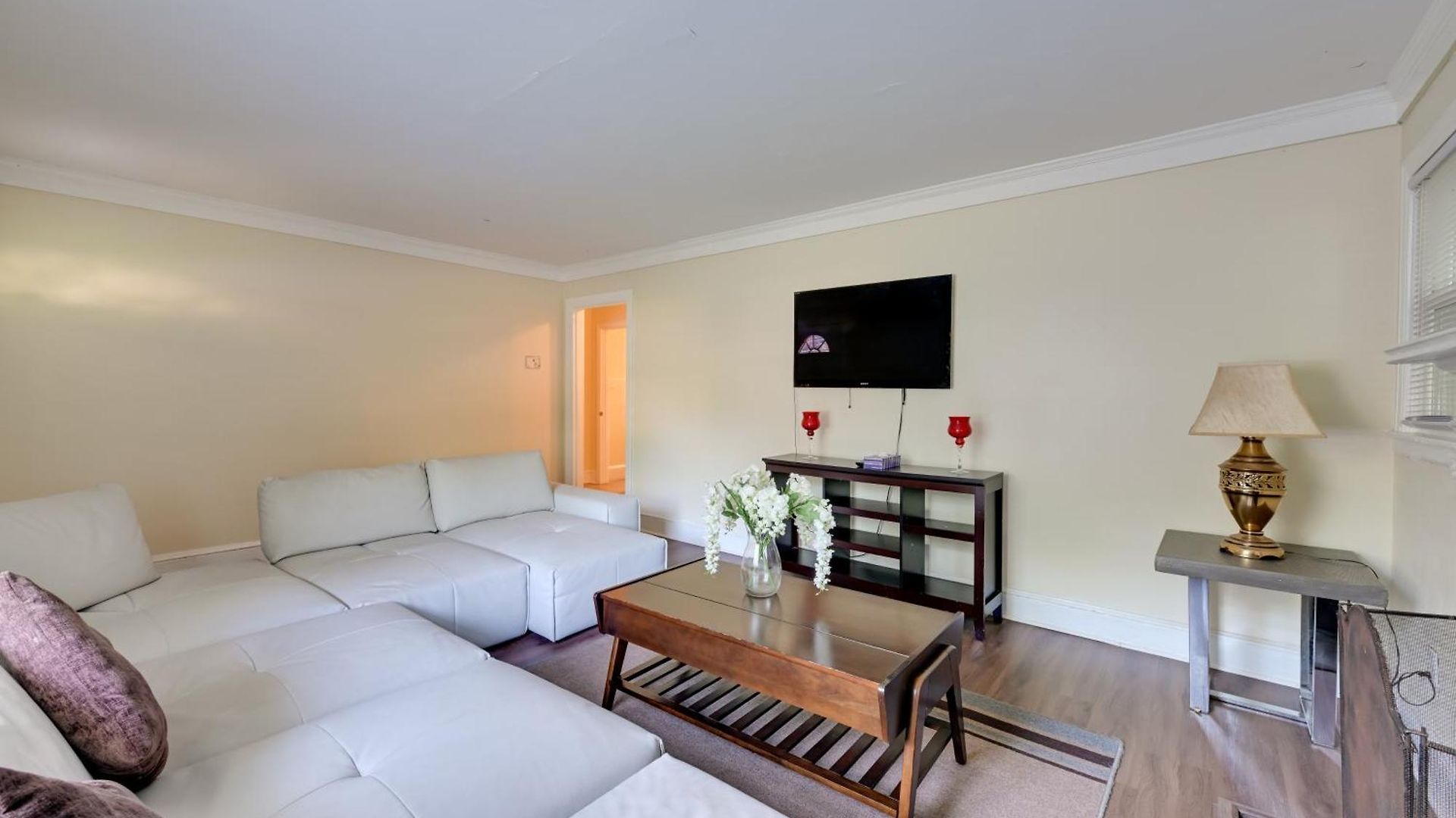 Holiday home 5 Mi To Uptown: Hideaway W/ Yard *