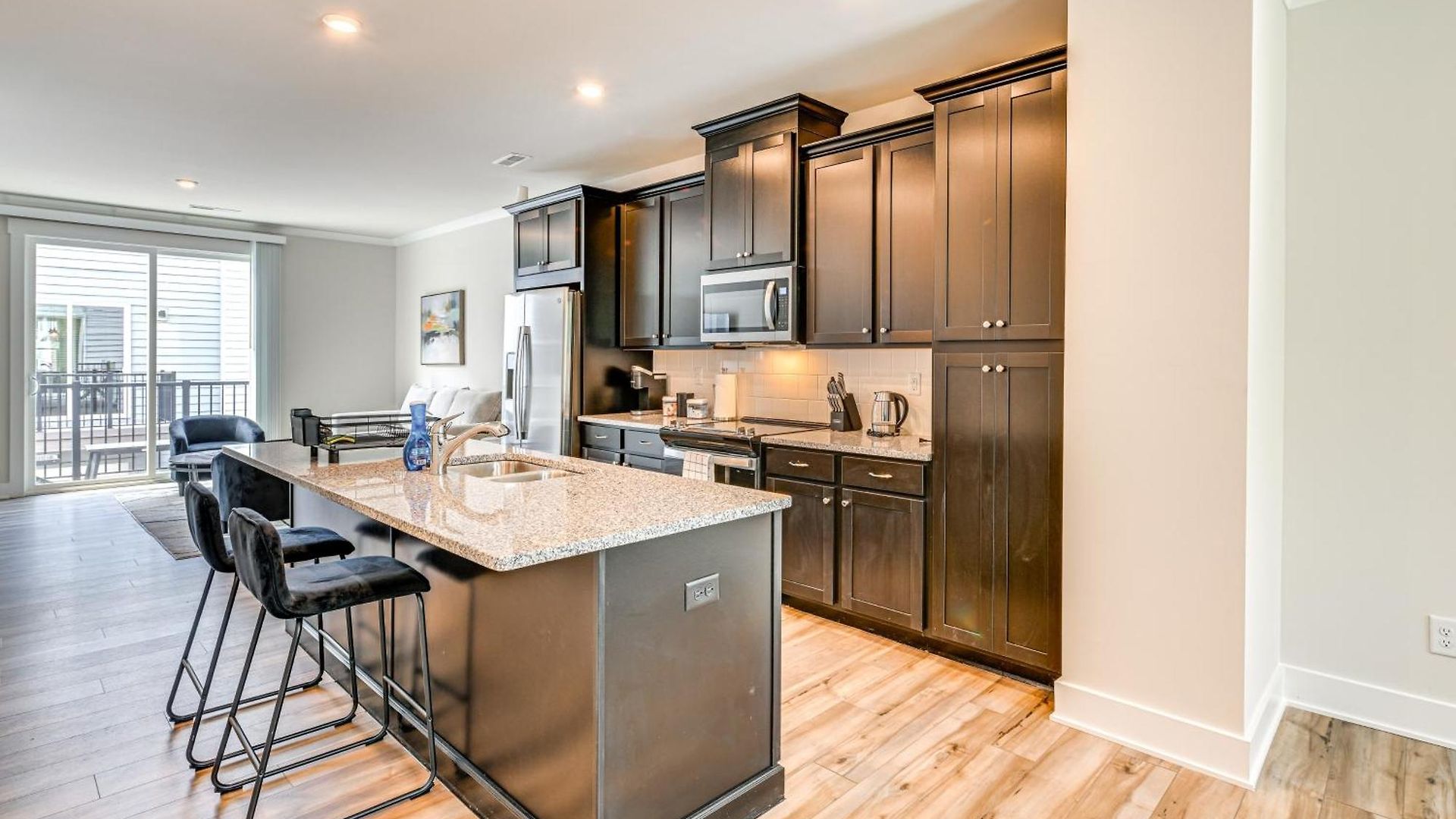 2 Mi To Dtwn Charlotte: Unit W/ Rooftop Deck! Charlotte