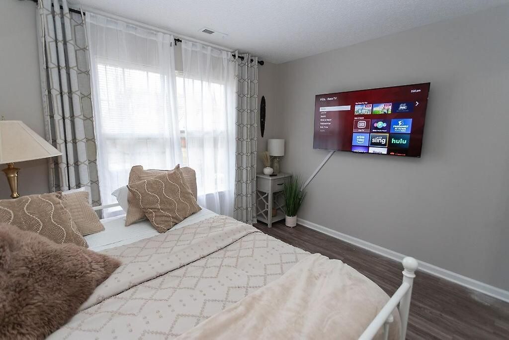 Holiday home 3 Bedroom House 10 Mins To Uptown