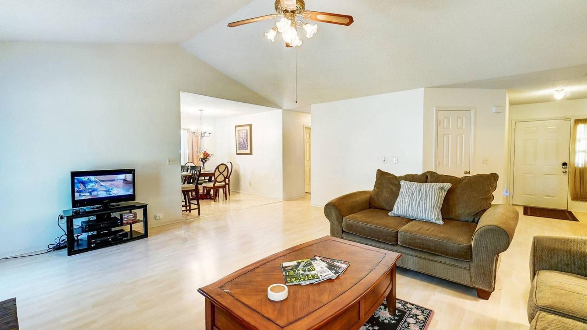 University City Villa * Charlotte
