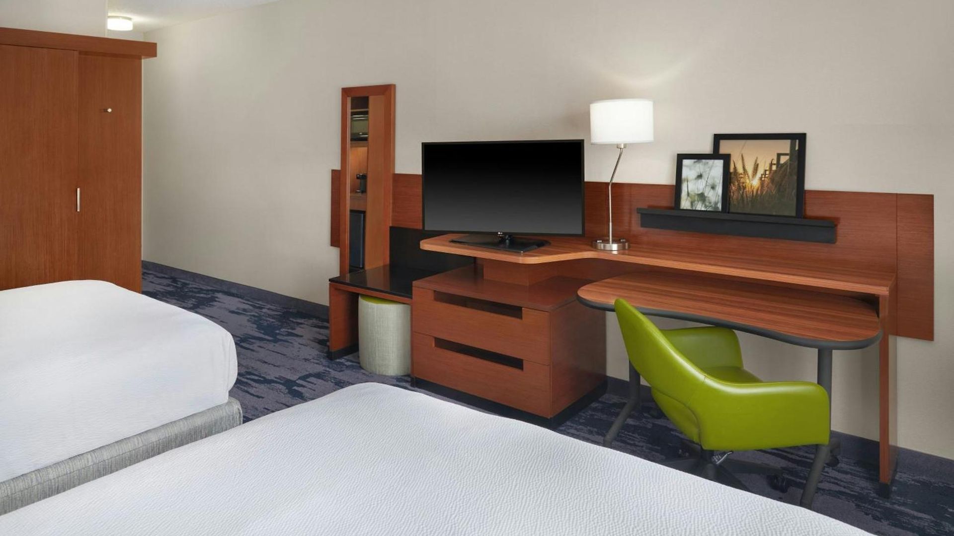 Hotel Fairfield & By Marriott Airport Charlotte