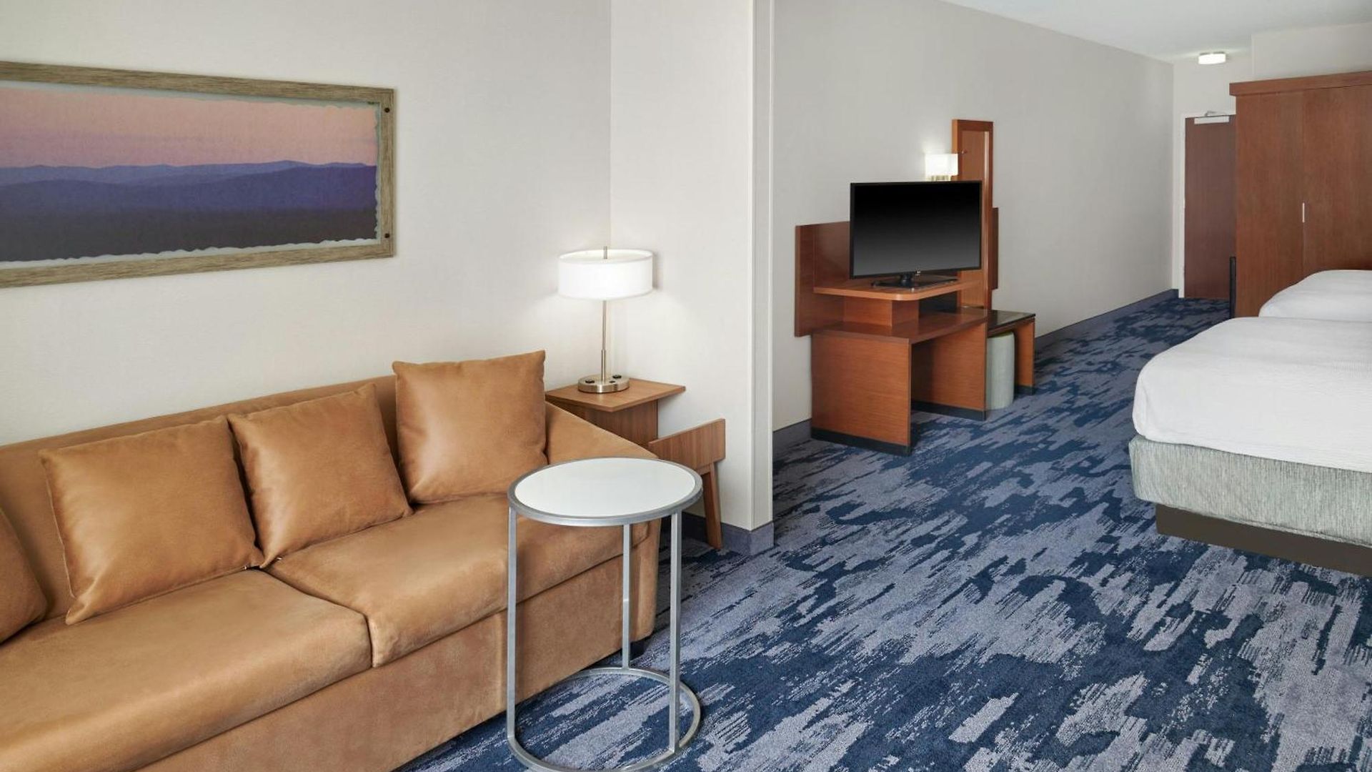 Hotel Fairfield & By Marriott Airport
