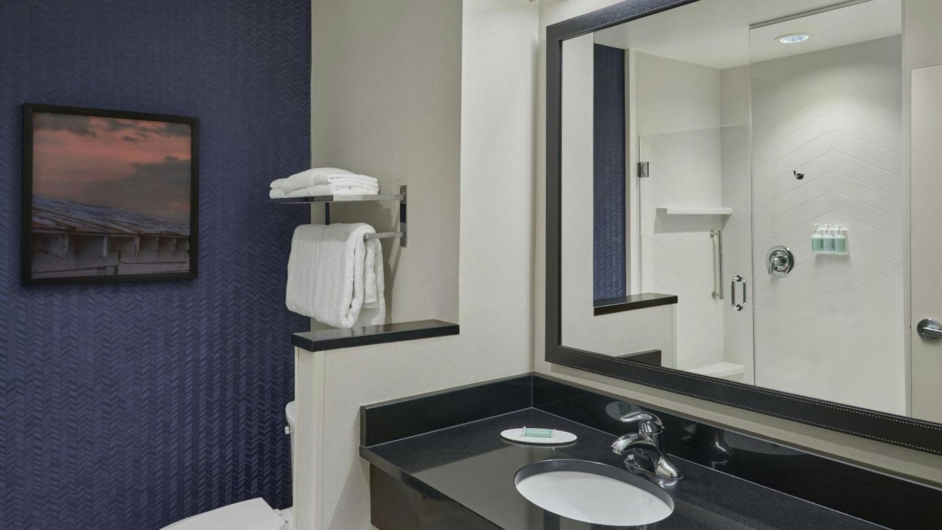 Fairfield & By Marriott Airport Hotel Charlotte