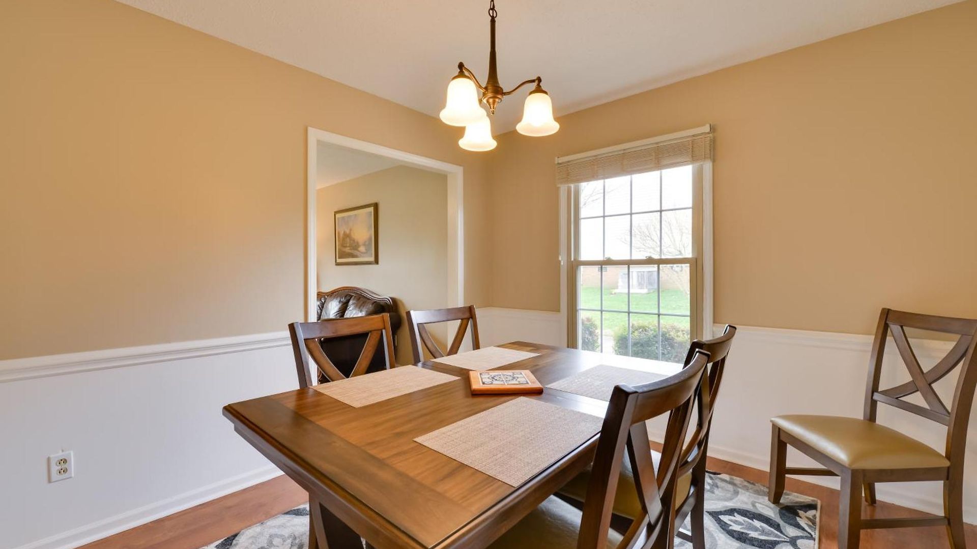Cozy W/ Fenced Yard < 1 Mi Downtown Matthews!