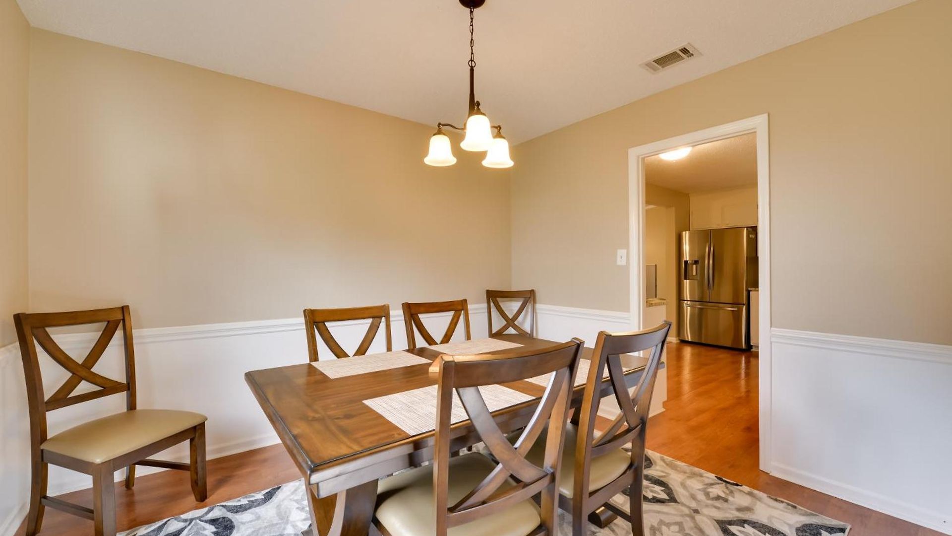 Cozy W/ Fenced Yard < 1 Mi Downtown Matthews! * Charlotte
